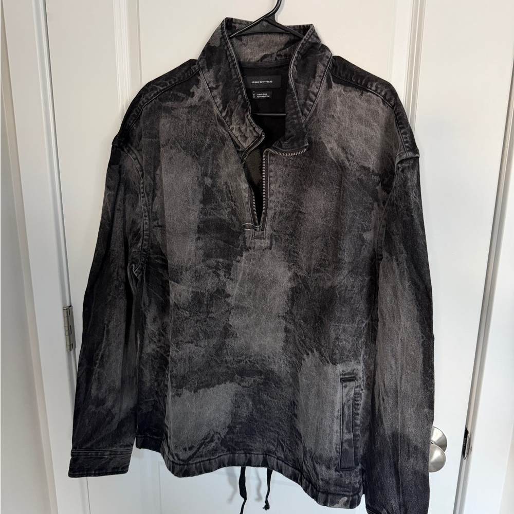 Urban Outfitters Black and Gray Lightweight Jacket